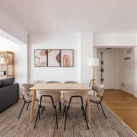 Luxurious 2 Bedroom Arc De Triomphe Grande Armee Apartmán Paříž