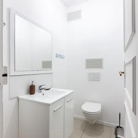 Luxurious 2 Bedroom Arc De Triomphe Grande Armee * Paříž