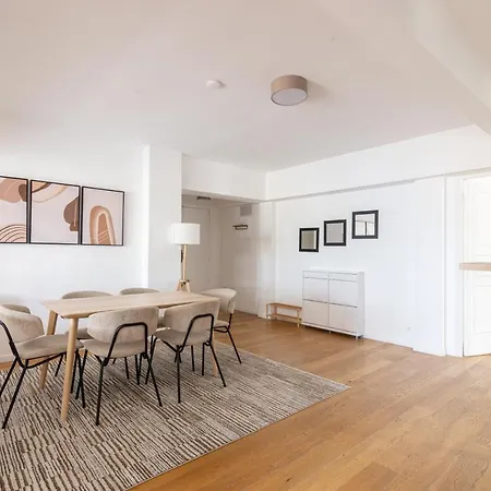アパート Luxurious 2 Bedroom Arc De Triomphe Grande Armee パリ